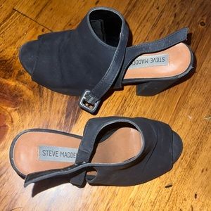 Steve Madden black heals